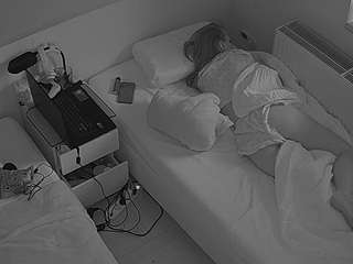 voyeurcam-julmodels-bed-7
