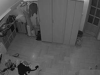 voyeurcam-julmodels-bed-7