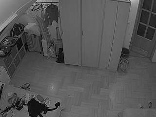 voyeurcam-julmodels-bed-7