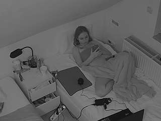 voyeurcam-julmodels-... webcam