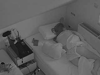 voyeurcam-julmodels-bed-7