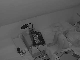 voyeurcam-julmod... Live Webcam on CamSoda