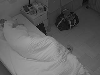 voyeurcam-julmodels-bed-7
