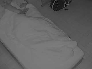 voyeurcam-julmodels-bed-7