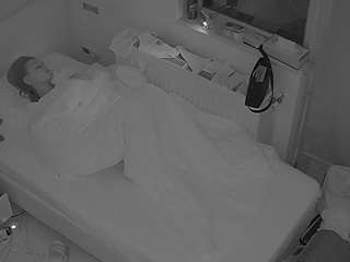 voyeurcam-julmodels-bed-7