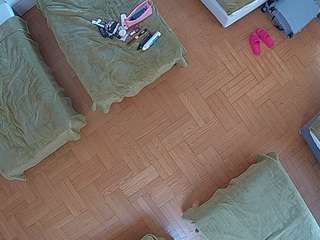 voyeurcam-julmodels-bed-7