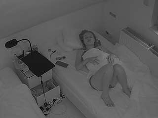 voyeurcam-julmodels-bed-7 Webcam Model Profile