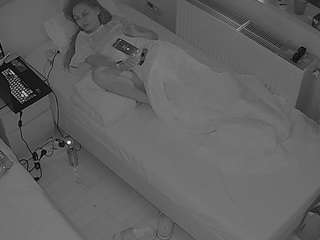 voyeurcam-julmodels-bed-7 Webcam Model Profile