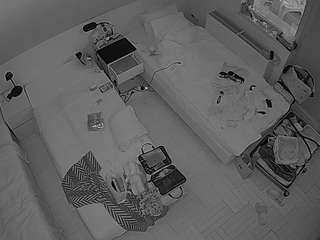voyeurcam-julmodels-bed-7