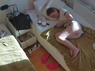 voyeurcam-julmodels-bed-7 Modèle Webcam Profil