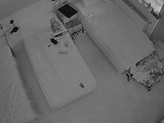 voyeurcam-julmodels-bed-7