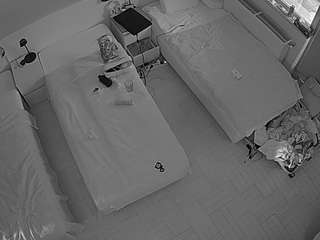 voyeurcam-julmodels-bed-7
