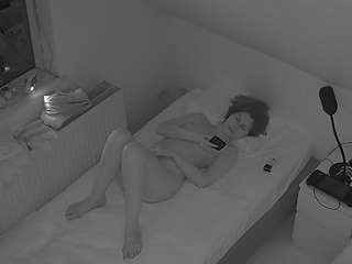 voyeurcam-julmodels-... webcam