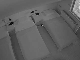 voyeurcam-julmodels-bed-7