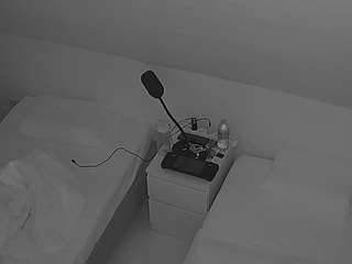 voyeurcam-julmodels-bed-7