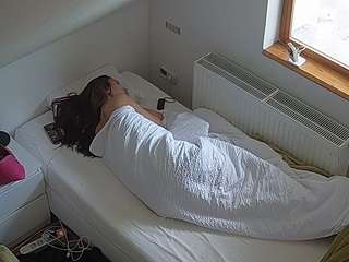 voyeurcam-julmodels-bed-7