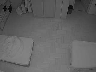 voyeurcam-julmodels-bed-7