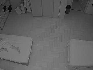 voyeurcam-julmodels-bed-7