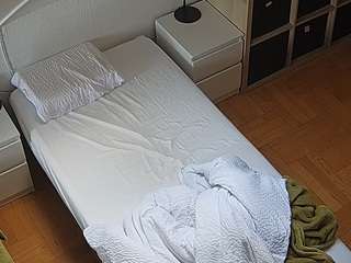 voyeurcam-julmodels-... webcam