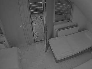 voyeurcam-julmodels-bed-7