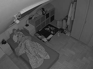 voyeurcam-julmodels-bed-7