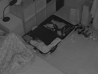 voyeurcam-julmodels-bed-7