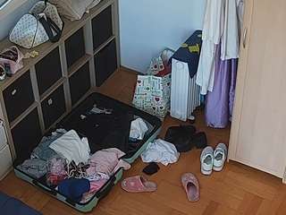 voyeurcam-julmodels-bed-7