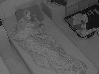 voyeurcam-julmodels-bed-7 camsoda
