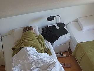 voyeurcam-julmod... Live Webcam on CamSoda