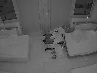 voyeurcam-julmodels-bed-7