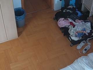 voyeurcam-julmodels-bed-7