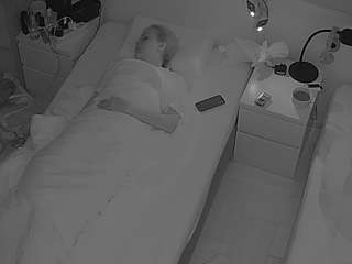 voyeurcam-julmodels-bed-7
