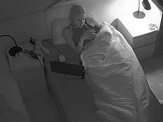 voyeurcam-julmodels-bed-7