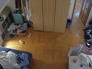voyeurcam-julmodels-bed-7