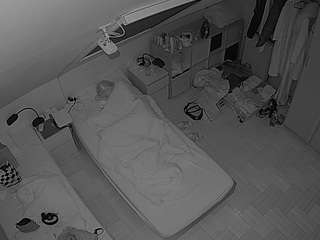 voyeurcam-julmodels-bed-7