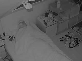voyeurcam-julmodels-bed-7