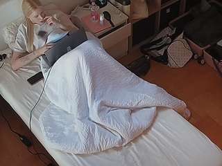 voyeurcam-julmodels-... webcam