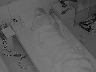 voyeurcam-julmodels-bed-7