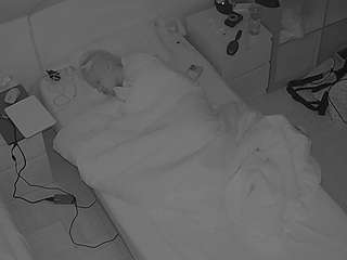 voyeurcam-julmodels-bed-7