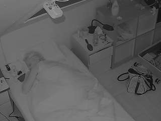 voyeurcam-julmodels-bed-7 from camsoda