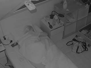 voyeurcam-julmodels-bed-7