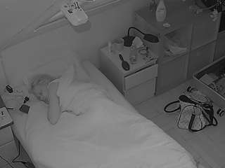 voyeurcam-julmodels-bed-7