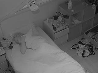 voyeurcam-julmodels-bed-7