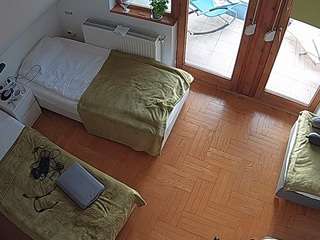 voyeurcam-julmodels-bed-7