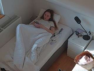 voyeurcam-julmodels-bed-7