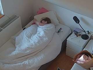 voyeurcam-julmodels-bed-7 camsoda