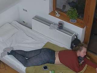 voyeurcam-julmodels-bed-7