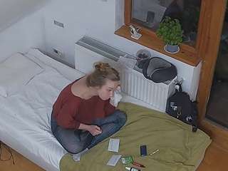 voyeurcam-julmodels-bed-7