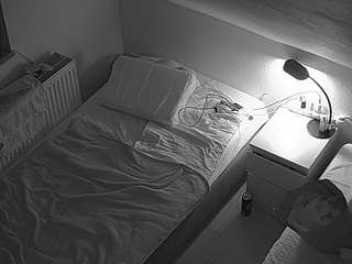 voyeurcam-julmodels-... webcam