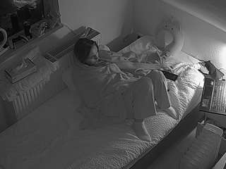 voyeurcam-julmodels-bed-7
